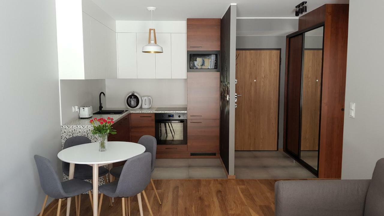 Apartmán New 100m From Old Town And Marina *